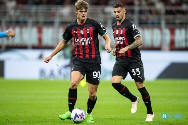 两支球队的 两支球队的