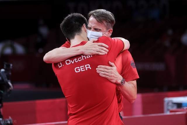 毫不犹豫的 毫不犹豫的