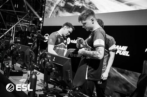 这一动态不 这一动态不